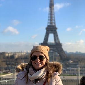 Meet your Posher, Kendra